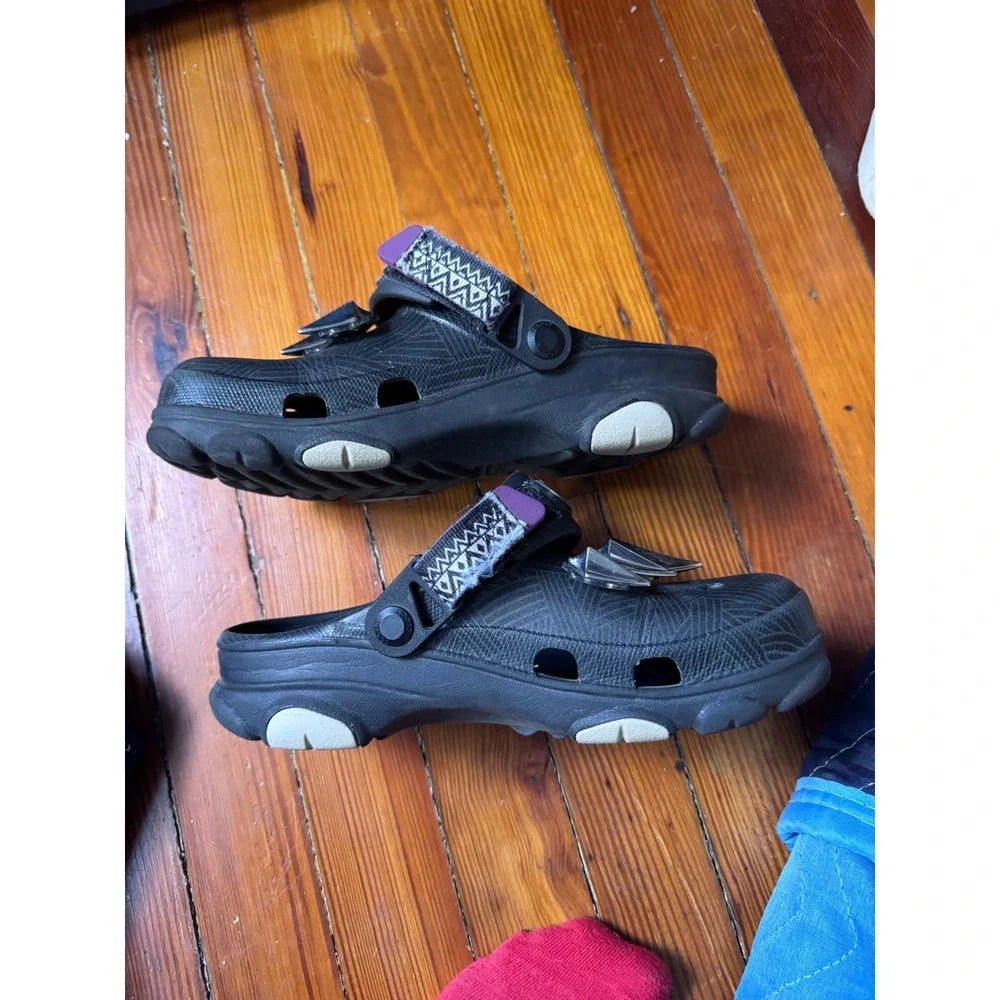 Crocs Black Panther All-Terrain Clogs Marvel Wakanda Forever Black Silver Mens 5